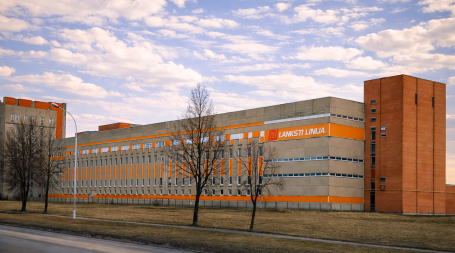 Darbo zonų vėsinimas gamykloje „Lanksti linija“